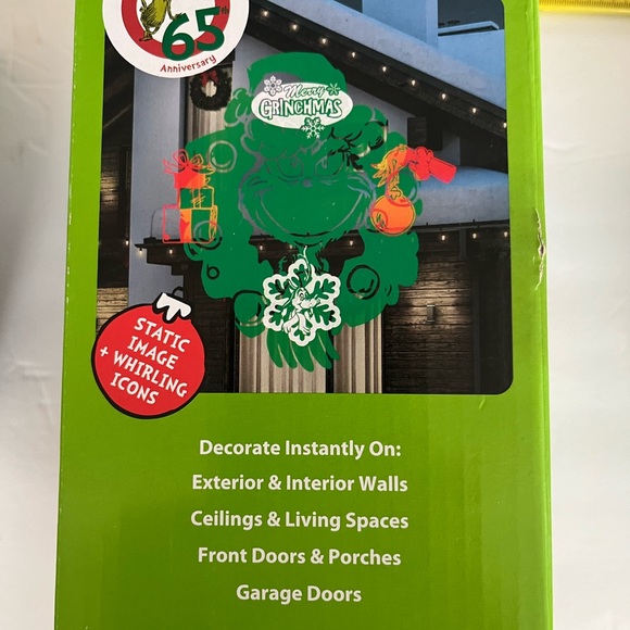 The Grinch LED Whirl A Motion + Static Projection Light Christmas Dr. Seuss - Picture 2 of 3